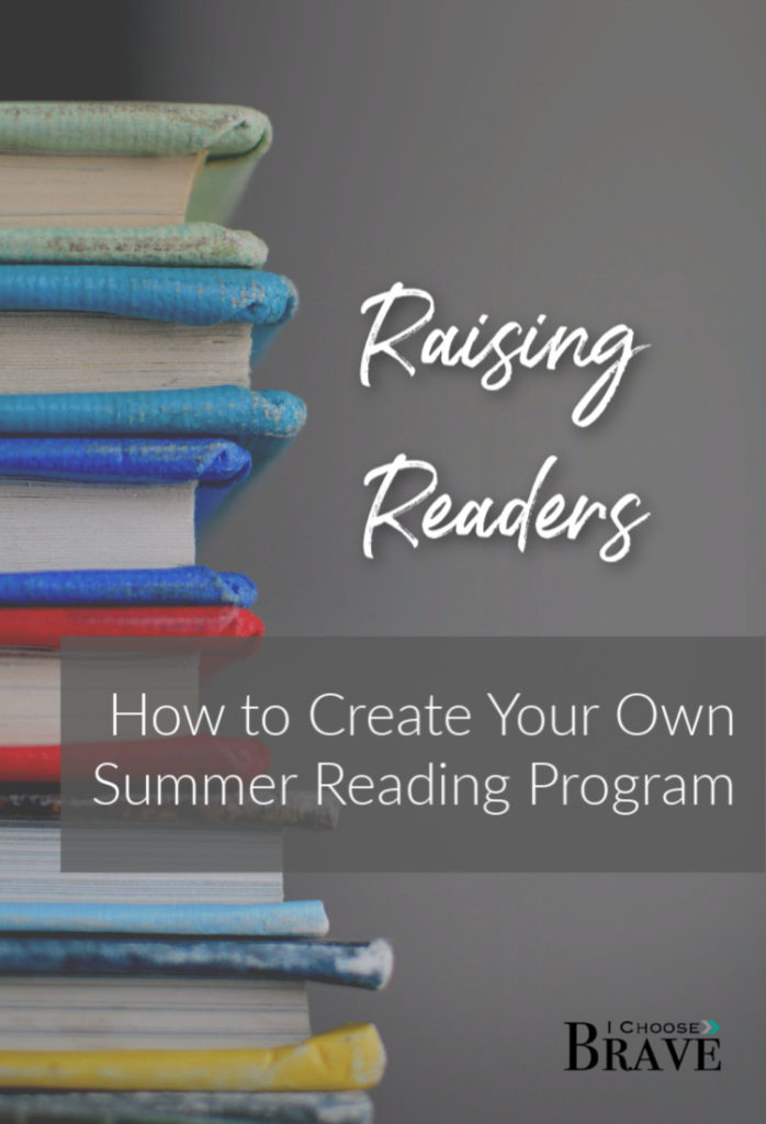 Create your own summer reading program. Free printable booklists and reading lists to keep your kids reading this summer. #booksforkids #raisingreaders #readlinglist